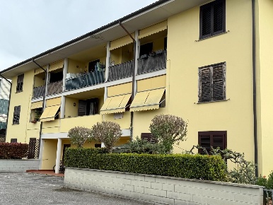 Foto Appartamento a Pontedera Villaggi, Bellaria di 71 m² con 3 locali
