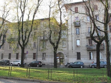 Foto Appartamento a Milano Certosa di 92 m² con 4 locali in vendita