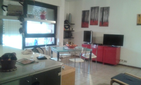 Foto Appartamento a Carrara Marina di Carrara di 55 m² con 3 locali