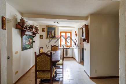 Foto Appartamento a Castelnuovo di Val di Cecina Centro di 50 m² in vendita