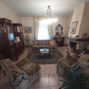 Foto Appartamento a Montopoli in Val d'Arno Marti di 100 m² con 4 locali