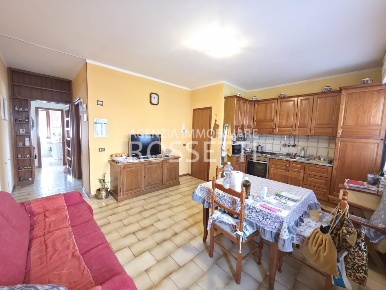Foto Appartamento a Cerreto Guidi Bassa di 81 m² con 4 locali in vendita