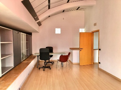 Foto Ufficio a Siena di 100 m² in vendita