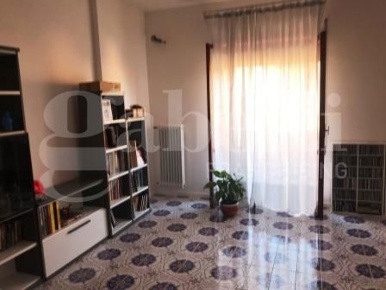 Foto Appartamento in Via LAVANGA 114, Formia Centro di 114 m² con 4 locali