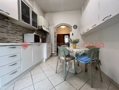 Foto Appartamento in Via SALESIO PEGRASSI 8, Verona Borgo Venezia di 85 m²