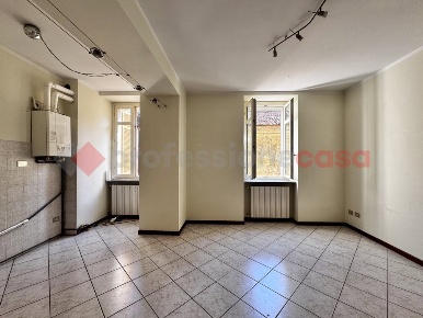 Foto Appartamento in RenÃ², Arona Centro di 80 m² con 3 locali in affitto