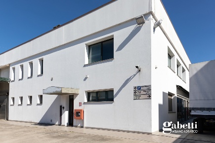 Foto Capannone industriale in Via Pennabilli 6, Riccione Papini - Oltremare