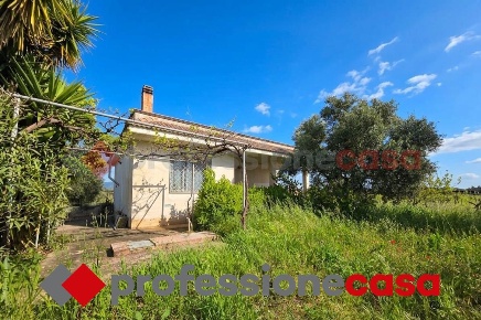 Foto Villa unifamiliare in Contrada Medico Di Maglie snc, Crispiano