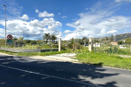 Foto Terreno agricolo in Contrada CHIUSA DI CARLO SNC, Avola di 1778 m²