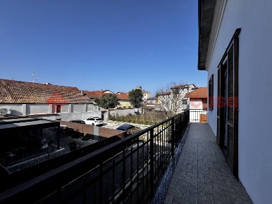 Foto Casa indipendente in Marconi, Castelletto sopra Ticino Centro