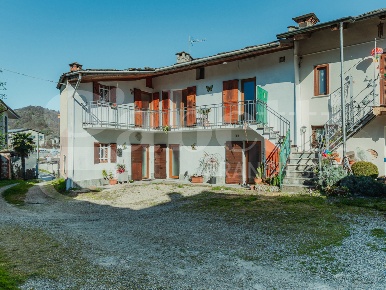 Foto Casa indipendente in Vicolo del Brich 3, Bibiana Centro di 150 m²