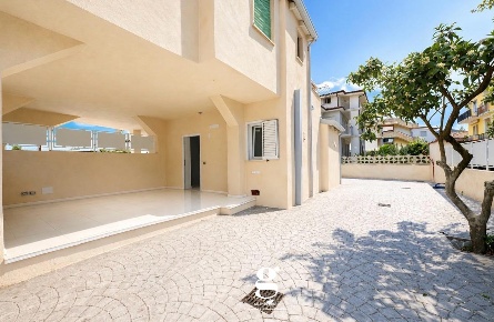 Foto Appartamento in Via Pietro Ebner 7, Casal Velino di 58 m² con 4 locali