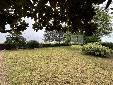 Foto Appartamento in Via A. Pigafetta 20, Montegaldella Centro di 197 m²