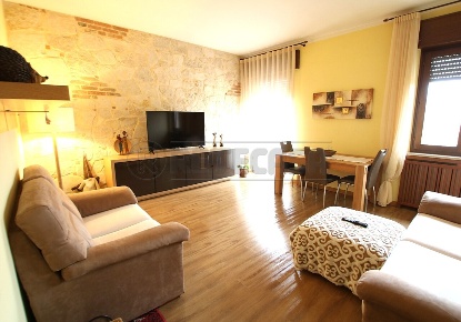 Foto Appartamento in Via Barnaba Pizzardi, Vicenza di 134 m² con 6 locali