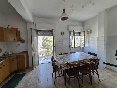 Foto Appartamento in Via Razionale 5, Lamezia Terme Nicastro Sambiase