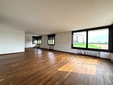 Foto Appartamento in Via A. Pigafetta 20, Montegaldella Centro di 195 m²