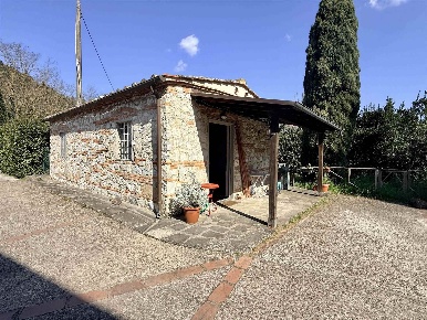 Foto Appartamento a Calenzano di 45 m² con 2 locali in affitto
