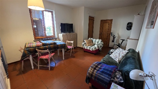 Foto Appartamento a Ancona Regione di 80 m² con 6 locali in vendita