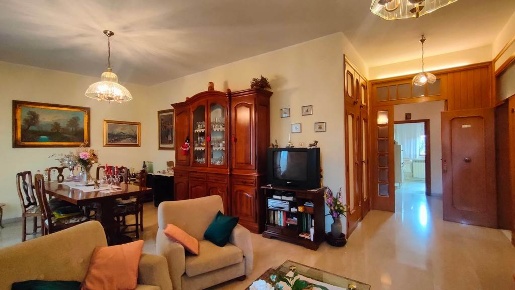 Foto Appartamento a Chiusi di 151 m² con 9 locali in vendita