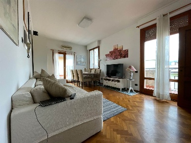 Foto Appartamento a Pistoia Centro Storico di 60 m² con 3 locali in affitto