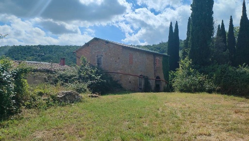 Foto Rustico a Chianciano Terme Centro di 186 m² con 10 locali in vendita
