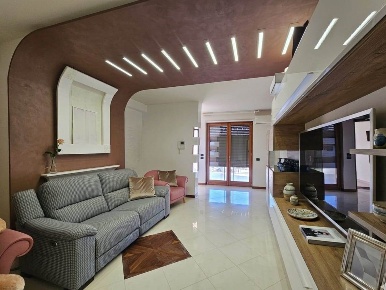 Foto Appartamento a Altamura di 128 m² con 5 locali in vendita