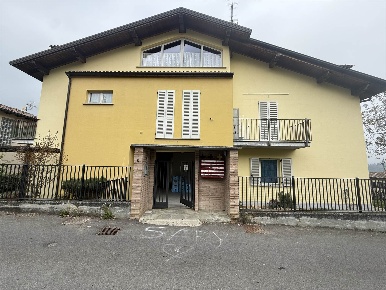 Foto Appartamento in Via Vittorio Emanuele  6, Zavattarello Centro di 60 m²