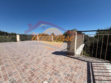 Foto Villa unifamiliare in contrada monasteri, Floridia di 145 m²