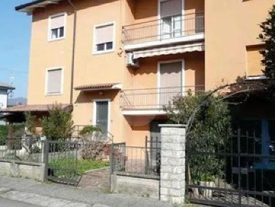Foto Appartamento in Giuseppe Tavelli, Brescia Villaggio Prealpino