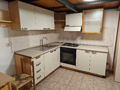 Foto Appartamento in Via Clusone 2, Milano Montenero di 70 m² con 3 locali