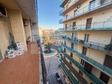 Foto Appartamento in Via Tevere, Siracusa Gelone - Cadorna con 5 locali