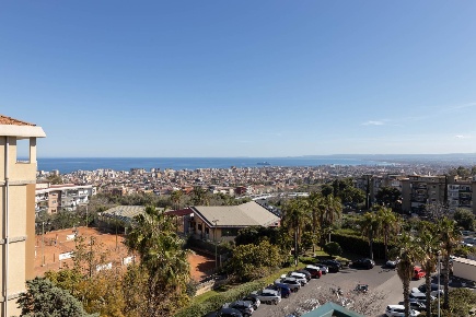 Foto Appartamento a Tremestieri Etneo Canalicchio Tivoli di 173 m²