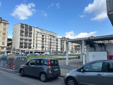 Foto Garage a Firenze Porta al Prato - San Jacopino di 16 m² con 1 locali