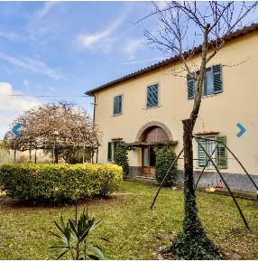 Foto Appartamento a Greve in Chianti di 200 m² con 5 locali in vendita