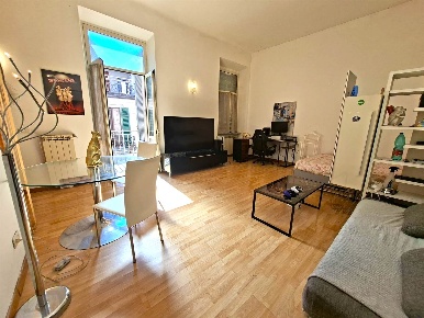 Foto Appartamento a Arona Centro di 45 m² con 1 locali in vendita