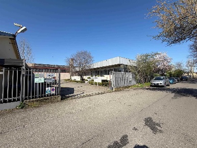 Foto Ufficio in via Jacopo da Pecorara 8, Piacenza Baia del Re di 128 m²