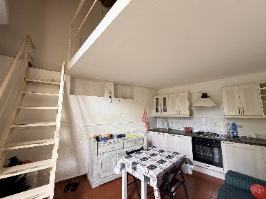 Foto Appartamento a Vaiano di 25 m² con 1 locali in vendita