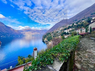 Foto Appartamento a Nesso di 90 m² con 3 locali in vendita