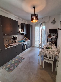 Foto Appartamento in Via Gadolini, Piacenza Zona 2000 di 73 m² con 3 locali