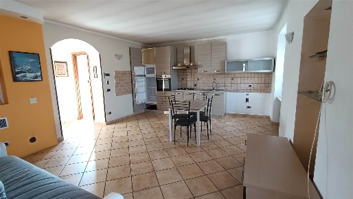 Foto Appartamento a Invorio di 106 m² con 3 locali in vendita