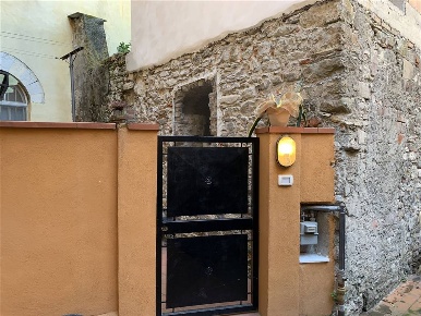 Foto Case semi ndipendenti a Sarzana Bradia, Nave, San Michele di 85 m²