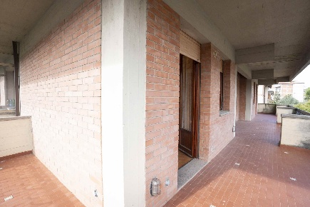 Foto Appartamento in Via Marche 68, Grosseto Regioni di 90 m² con 4 locali