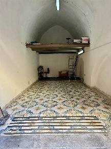 Foto Garage in Via Dogana Vecchia  27, Salerno di 28 m² con 1 locali