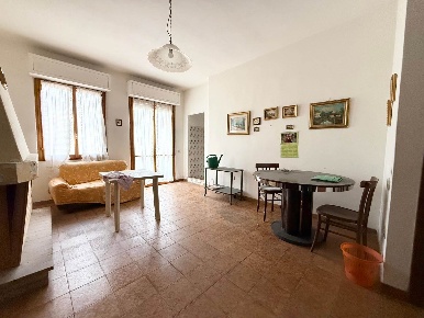 Foto Appartamento a Dolianova di 110 m² con 3 locali in vendita