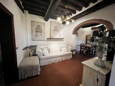 Foto Rustico in Via San sebastiano, Pistoia di 135 m² con 6 locali