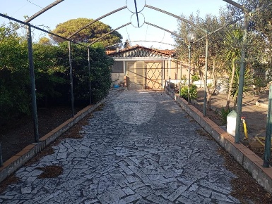 Foto Villa unifamiliare in VIA BETTINO CRAXI, Minturno di 80 m² in vendita