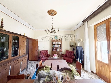 Foto Appartamento in via gabetto, San Giustino di 180 m² con 9 locali