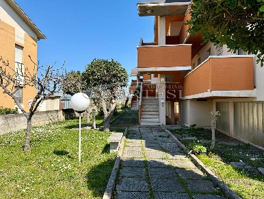 Foto Appartamento a Fano di 50 m² con 3 locali in vendita