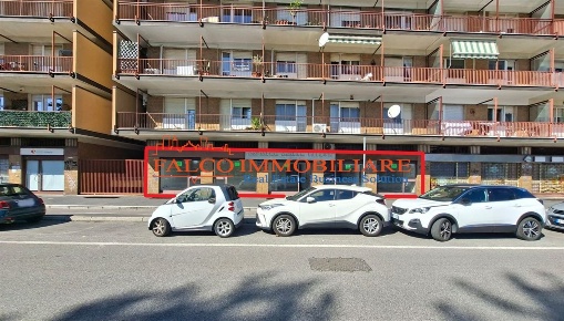 Foto Negozio in Viale Gramsci, Sesto San Giovanni Rondinella - Stazione