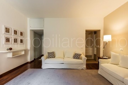 Foto Appartamento in Via Vittorio Emanuele II, Como Centro Storico di 50 m²